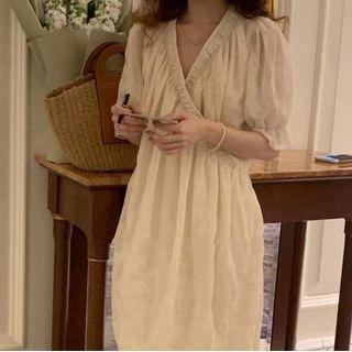 Elbow-sleeve V-neck Midi Smock Dress