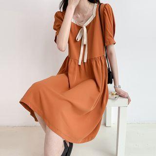 Square-neck Two Tone Bow A-line Dress