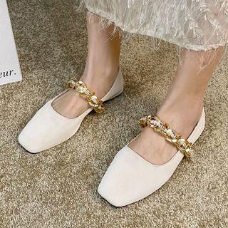 Faux Pearl Chain Mary Jane Shoes