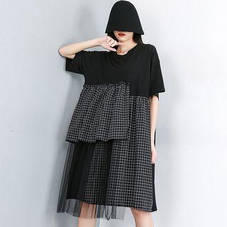 Elbow-sleeve Plaid Panel Shift Dress