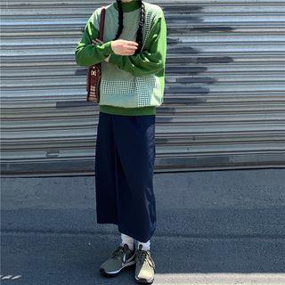 Long-sleeve Houndstooth Color Block Sweater / High-waist Plain Skirt