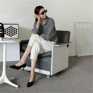 Square-toe Flared-heel Pumps