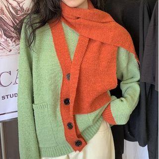 Set: Two-tone V-neck Cardigan + Scarf Green & Orange - One Size
