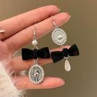 Bow Faux Pearl Embossed Asymmetrical Alloy Dangle Earring 1 Pair - Black & White - One Size
