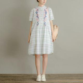 Floral Embroidered Check Short-sleeve Shirt Dress