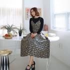 Set: Flower Midi Godet Overall Dress + T-shirt Black - One Size