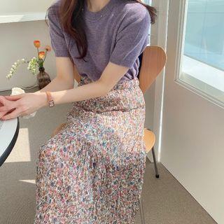 Plain Top / Floral Chiffon Maxi Skirt