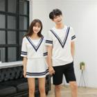 Couple Matching Short-sleeve T-shirt / Set: Short-sleeve T-shirt + A-line Skirt