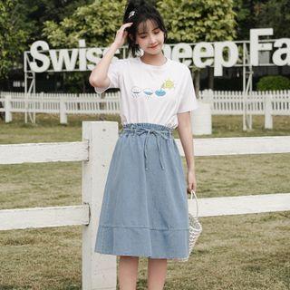 Short-sleeve Print T-shirt / Denim Midi A-line Skirt / Set