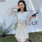 Long-sleeve Heart Print Plaid Drawstring Cropped Blouse / Lace Trim Pleated A-line Skirt