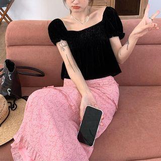 Puff-sleeve Square Neck Blouse / Floral Midi Pencil Skirt