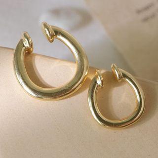 Open Hoop Ear Cuff