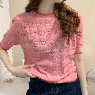 Plain Perforated Heart Print T-shirt