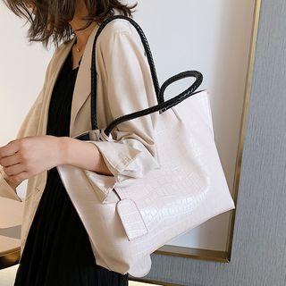 Set: Croc Grain Tote Bag + Pouch