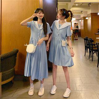 Sailor-collar Short-sleeve Pleated Dress
