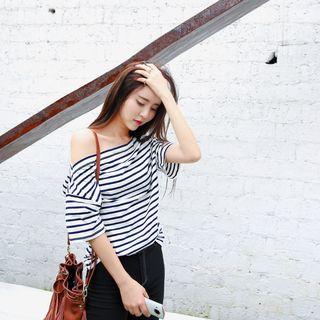 Short-sleeve Boatneck Striped T-shirt