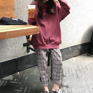 Lettering Sweatshirt / Plaid Wide-leg Pants