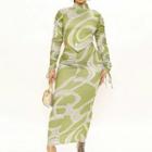 Set: Long-sleeve Printed Cropped T-shirt + Maxi Pencil Skirt