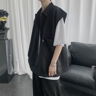 Sleeveless Buttoned Shirt