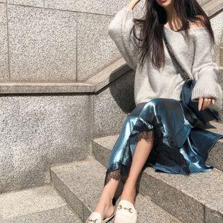 Lace Trim Midi Spaghetti Strap Dress / V-neck Sweater