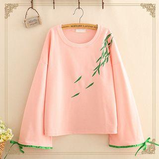 Leaf Embroidery Sweatshirt