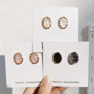 Shell Oval Disc Earring