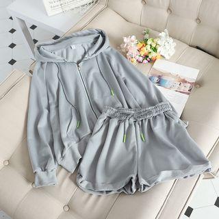 Set: Zip Hoodie + Sweatshorts
