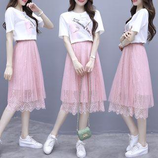 Set: Short-sleeve Printed T-shirt + Midi A-line Mesh Skirt