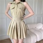 Sleeveless Button-up Halter Top / High-waist Pleated Skirt