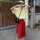 Elbow-sleeve T-shirt / Midi Pencil Skirt