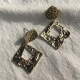 Metal Texture Square Dangle Earring