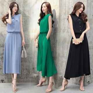Sleeveless Buttoned Maxi Dress