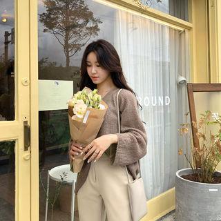 V-neck Loose-fit Wool Blend Knit Top