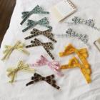 Set Of 2 : Embroidered Ribbon Hair Clip