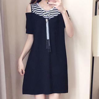 Shoulder-cutout Short-sleeve T-shirt Dress