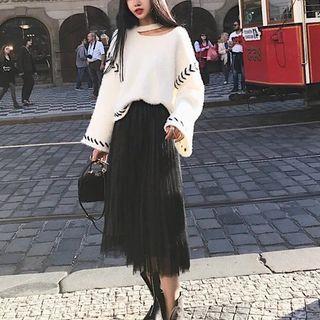 Cut-out Stitched Sweater/ Midi Mesh Overlay A-line Skirt/ Set