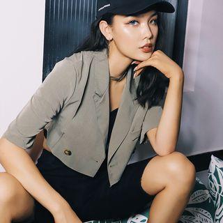 Double-breasted Cropped Light Blazer