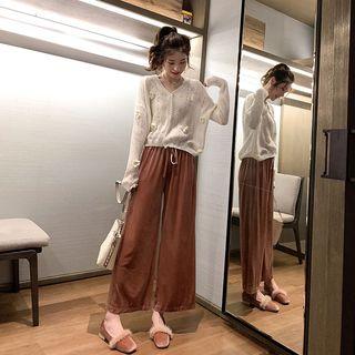 Flower Detail Cardigan / Velvet Wide-leg Pants