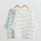 Floral Print Hooded Light Jacket / Embroidered Short-sleeve T-shirt