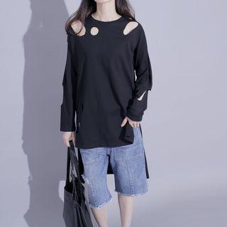 Cutout Long Sleeve Dip-back T-shirt