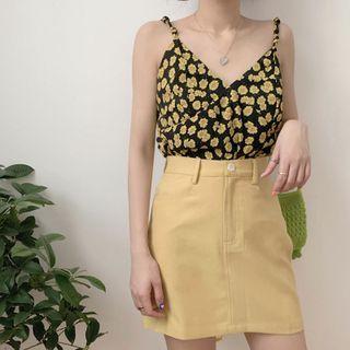 V-neck Floral Camisole Top / Plain Mini Pencil Skirt