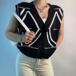 V-neck Button-up Sweater Vest Black - One Size