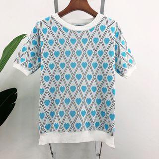 Short Sleeve Round Neck Heart Pattern Knit Top