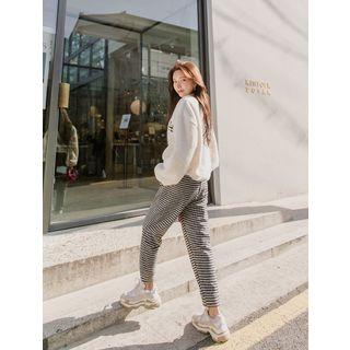 Drawstring-waist Gingham Baggy Pants