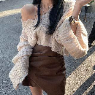 Cold-shoulder Sweater / Faux Leather A-line Skirt