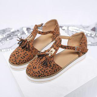 Leopard Print Tasseled Sandals