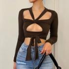 Plain Long-sleeve Cut-out Cropped T-shirt