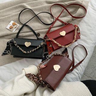 Heart-accent Flap Crossbody Bag