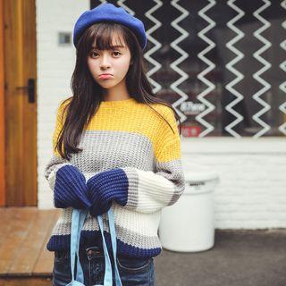 Color Block Round-neck Sweater