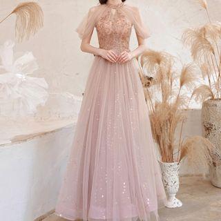 Halter-neck Sequined Mesh A-line Evening Gown